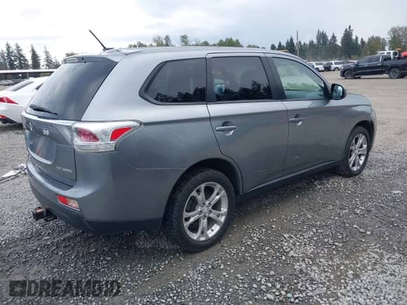 2014 Mitsubishi Outlander SE с VIN JA4AZ3A36EZ019301, выставлен на аукционе IAAI как лот 43431533 с пробегом 139 769 миль миль и . История ставок и продаж доступна на DreamBid. Изображение 4.