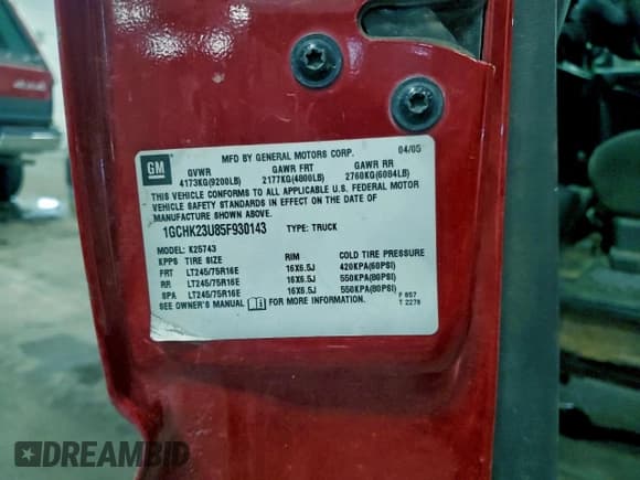 ✅ 2005 Chevrolet Silverado 2500HD LS • VIN: 1GCHK23U85F930143 • Лот: 96323835. Опубликован ранее на Copart с пробегом 342 389 миль. Бесплатный доступ к архиву аукционных продаж из США и подробный отчёт об истории автомобиля на DreamBid. Изображение 12.