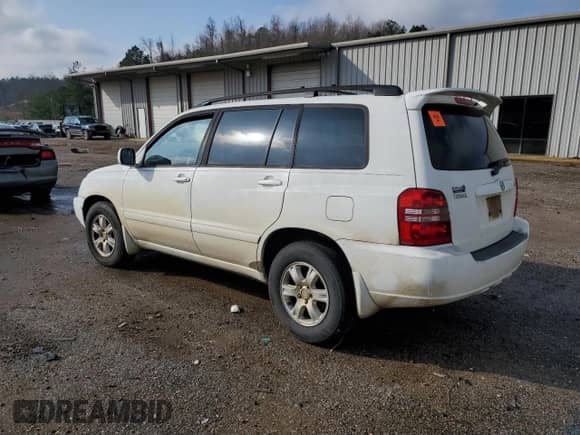 2001 Toyota Highlander с VIN JTEGD21AX10014488, выставлен на аукционе Copart как лот 42357885 с пробегом 210 363 миль миль и Списание • Salvage title. История ставок и продаж доступна на DreamBid. Изображение 2.
