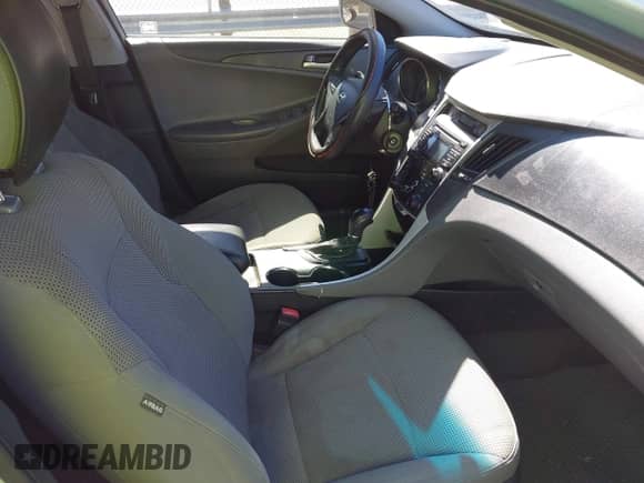 2013 Hyundai Sonata GLS with VIN 5NPEB4AC2DH572549, listed as a IAAI auction lot 43489096 with 327,659 mi miles and . Bid and sale history available at DreamBid. Image 5.