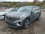 ✅ 2025 Volkswagen Atlas SE • VIN: 1V2KR2CAXSC553401 • Lot: 43502876. Listed on IAAI with 16,561 mi. Free auction sales archive from the USA and detailed vehicle history report at DreamBid. Image 2.