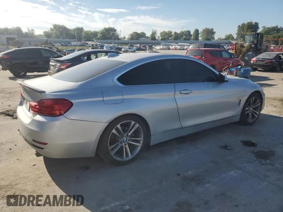 ✅ 2014 BMW 4 Series 428i • VIN: WBA3N3C51EF711229 • Lot: 84950745. Wystawiony na Copart z przebiegiem 143 337 mil. Bezpłatny archiwum sprzedaży aukcyjnych z USA i szczegółowy raport historii pojazdu na DreamBid. Zdjęcie 3.