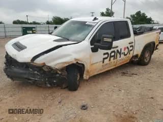 2021 Chevrolet Silverado 2500HD Work Truck z VIN 1GC5YLE72MF108757, wystawiony jako Copart lot #57412225 z przebiegiem Nie podano mil oraz Szkoda całkowita • Salvage title. Historia ofert i sprzedaży dostępna na DreamBid. Obrazek 1.