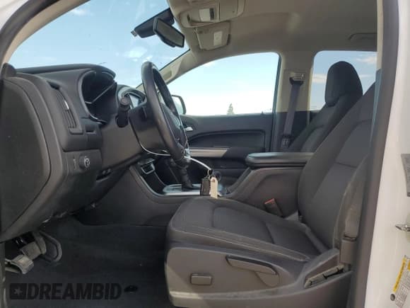 ✅ 2021 Chevrolet Colorado 2WD LT • VIN: 1GCGSCEN4M1230980 • Lot: 92710125. Listed on Copart with 31,912 mi. Free auction sales archive from the USA and detailed vehicle history report at DreamBid. Image 7.