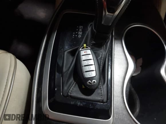 ✅ 2018 Infiniti QX60 • VIN: 5N1DL0MM9JC521994 • Лот: 43603184. Опубликован ранее на IAAI с пробегом 99 873 миль. Бесплатный доступ к архиву аукционных продаж из США и подробный отчёт об истории автомобиля на DreamBid. Изображение 11.