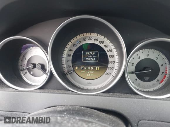 ✅ 2012 Mercedes-Benz C 300 Sport • VIN: WDDGF8BB6CA697821 • Lot: 42347842. Listed on IAAI with 106,745 mi. Free auction sales archive from the USA and detailed vehicle history report at DreamBid. Image 16.