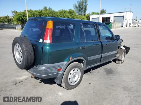 ✅ 2001 Honda CR-V LX • VIN: JHLRD18431S017215 • Lot: 91067445. Listed on Copart with 186,605 mi. Free auction sales archive from the USA and detailed vehicle history report at DreamBid. Image 3.
