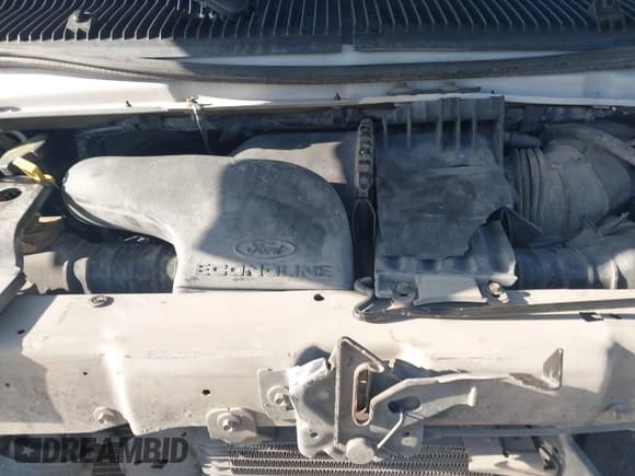 ✅ 2014 Ford Econoline Passenger XL • VIN: 1FBSS3BLXEDA86613 • Lot: 41996263. Wystawiony na IAAI z przebiegiem 238 848 mil. Bezpłatny archiwum sprzedaży aukcyjnych z USA i szczegółowy raport historii pojazdu na DreamBid. Zdjęcie 10.