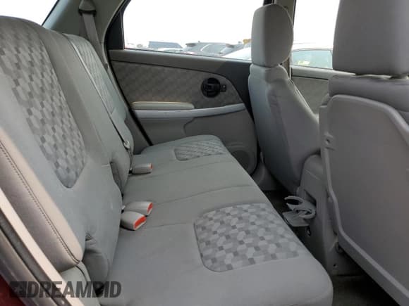 ✅ 2007 Chevrolet Equinox LS • VIN: 2CNDL13F176051907 • Лот: 59547335. Опубликован ранее на Copart с пробегом 210 656 миль. Бесплатный доступ к архиву аукционных продаж из США и подробный отчёт об истории автомобиля на DreamBid. Изображение 10.