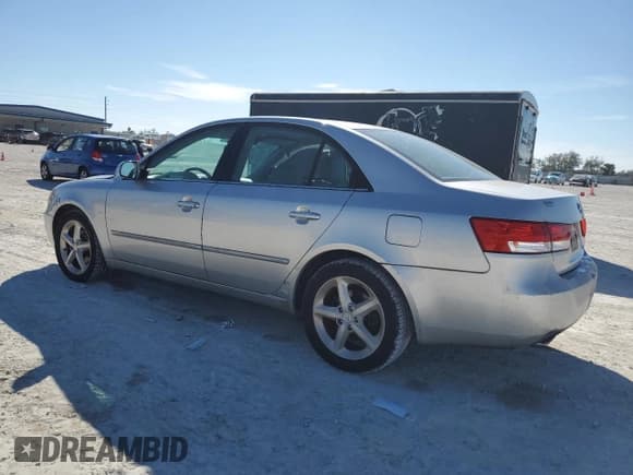 ✅ 2006 Hyundai Sonata GLS • VIN: 5NPEU46F86H002295 • Лот: 41766445. Опубликован ранее на Copart с пробегом 101 662 миль. Бесплатный доступ к архиву аукционных продаж из США и подробный отчёт об истории автомобиля на DreamBid. Изображение 2.