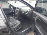 ✅ 2015 GMC Acadia SLT • VIN: 1GKKVSKD0FJ195630 • Lot: 41703391. Wystawiony na IAAI z przebiegiem 172 165 mil. Bezpłatny archiwum sprzedaży aukcyjnych z USA i szczegółowy raport historii pojazdu na DreamBid. Zdjęcie 5.