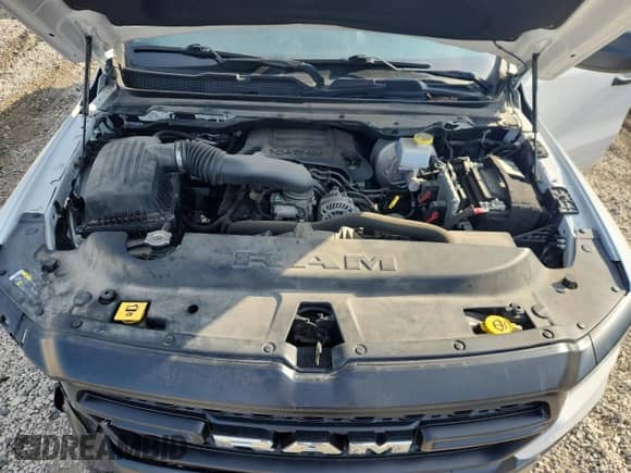 2021 Ram 1500 Tradesman z VIN 1C6SRFCT5MN644696, wystawiony jako Copart lot #80673295 z przebiegiem 81 462 mil mil oraz Szkoda całkowita • Salvage title. Historia ofert i sprzedaży dostępna na DreamBid. Obrazek 11.