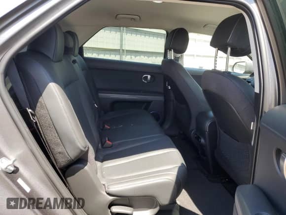 2022 Hyundai Ioniq 5 SEL z VIN KM8KNDAF4NU104457, wystawiony jako Copart lot #52183404 z przebiegiem 16 036 mil mil oraz . Historia ofert i sprzedaży dostępna na DreamBid. Obrazek 10.