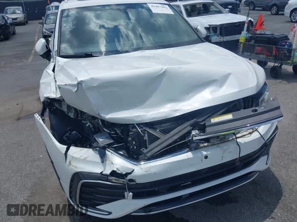 ✅ 2022 Volkswagen Tiguan SEL R-Line • VIN: 3VV4B7AX1NM018304 • Лот: 42487863. Опубликован ранее на IAAI с пробегом 43 521 миль. Бесплатный доступ к архиву аукционных продаж из США и подробный отчёт об истории автомобиля на DreamBid. Изображение 6.