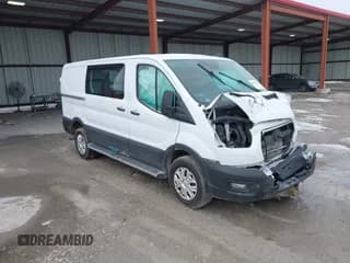 ✅ 2020 Ford Transit Cargo • VIN: 1FTBR1Y84LKB05972 • Lot: 41496329. Wystawiony na IAAI z przebiegiem Nie podano. Bezpłatny archiwum sprzedaży aukcyjnych z USA i szczegółowy raport historii pojazdu na DreamBid. Zdjęcie 1.