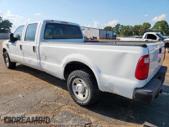 ✅ 2008 Ford F-250 XL • VIN: 1FTSW20R28EC34186 • Lot: 80017405. Listed on Copart with 197,068 mi. Free auction sales archive from the USA and detailed vehicle history report at DreamBid. Image 2.
