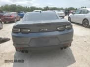 ✅ 2021 Chevrolet Camaro LT1 • VIN: 1G1FF1R74M0101605 • Lot: 64476155. Wystawiony na Copart z przebiegiem 60 319 mil. Bezpłatny archiwum sprzedaży aukcyjnych z USA i szczegółowy raport historii pojazdu na DreamBid. Zdjęcie 6.