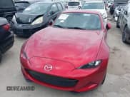 ✅ 2022 Mazda MX-5 Miata Grand Touring • VIN: JM1NDAM7XN0509429 • Lot: 42222196. Listed on IAAI with 12,650 mi. Free auction sales archive from the USA and detailed vehicle history report at DreamBid. Image 6.