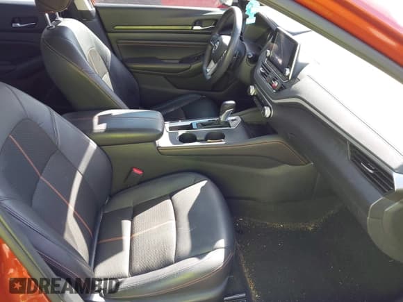 ✅ 2022 Nissan Altima SR • VIN: 1N4BL4CVXNN370550 • Лот: 43441355. Опубликован ранее на IAAI с пробегом 53 760 миль. Бесплатный доступ к архиву аукционных продаж из США и подробный отчёт об истории автомобиля на DreamBid. Изображение 5.