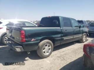 2005 Chevrolet Silverado 1500 LS z VIN 2GCEC13T151384441, wystawiony jako Copart lot #69667094 z przebiegiem 233 193 mil mil oraz Szkoda całkowita • Salvage title. Historia ofert i sprzedaży dostępna na DreamBid. Obrazek 3.