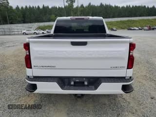 ✅ 2021 Chevrolet Silverado 1500 Custom • VIN: 3GCPWBEKXMG261110 • Lot: 71084094. Wystawiony na Copart z przebiegiem 114 967 mil. Bezpłatny archiwum sprzedaży aukcyjnych z USA i szczegółowy raport historii pojazdu na DreamBid. Zdjęcie 6.