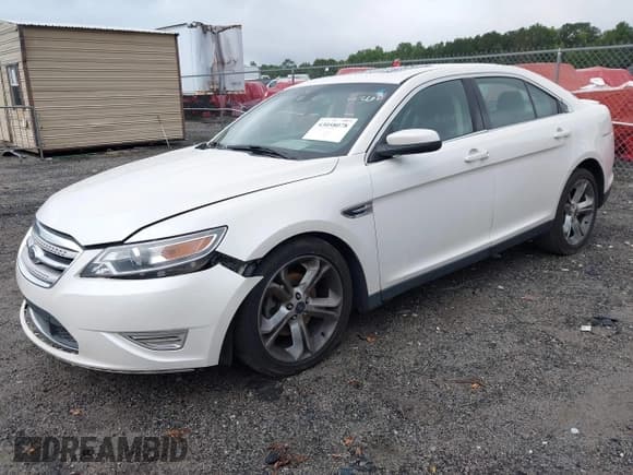 ✅ 2012 Ford Taurus SHO • VIN: 1FAHP2KT1CG137368 • Лот: 43058078. Опубликован ранее на IAAI с пробегом 201 500 миль. Бесплатный доступ к архиву аукционных продаж из США и подробный отчёт об истории автомобиля на DreamBid. Изображение 2.