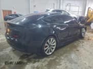 ✅ 2018 Tesla Model 3 Long Range Battery • VIN: 5YJ3E1EB5JF171036 • Lot: 94428175. Wystawiony na Copart z przebiegiem 96 918 mil. Bezpłatny archiwum sprzedaży aukcyjnych z USA i szczegółowy raport historii pojazdu na DreamBid. Zdjęcie 3.