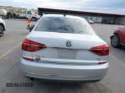 ✅ 2017 Volkswagen Passat SE • VIN: 1VWBT7A32HC019044 • Lot: 43769317. Listed on IAAI with 125,269 mi. Free auction sales archive from the USA and detailed vehicle history report at DreamBid. Image 16.