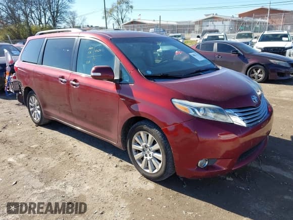 ✅ 2016 Toyota Sienna XLE • VIN: 5TDDK3DC0GS132653 • Lot: 43801971. Listed on IAAI with 203,393 mi. Free auction sales archive from the USA and detailed vehicle history report at DreamBid. Image 1.