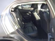 ✅ 2016 Mercedes-Benz GLA 250 • VIN: WDCTG4GB5GJ193140 • Lot: 43672862. Wystawiony na IAAI z przebiegiem 53 622 mil. Bezpłatny archiwum sprzedaży aukcyjnych z USA i szczegółowy raport historii pojazdu na DreamBid. Zdjęcie 8.