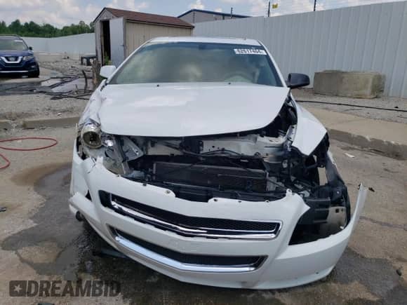 2012 Chevrolet Malibu 1LT z VIN 1G1ZC5E09CF183820, wystawiony jako Copart lot #62617404 z przebiegiem 170 631 mil mil oraz Nie do naprawy • Non repairable. Historia ofert i sprzedaży dostępna na DreamBid. Obrazek 5.