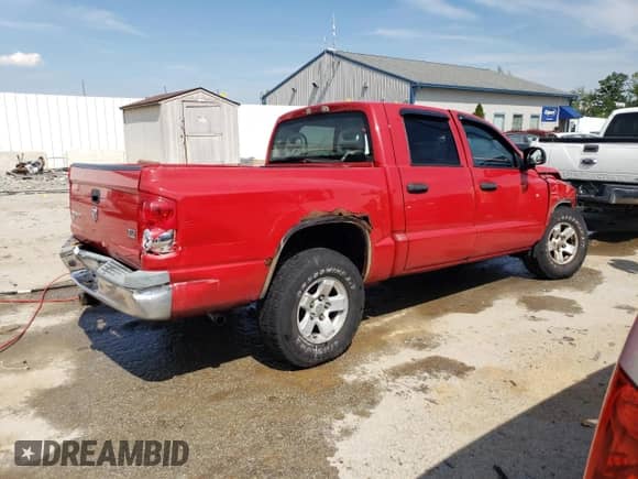 2006 Dodge Dakota SLT z VIN 1D7HW48N16S508604, wystawiony jako Copart lot #62118764 z przebiegiem 255 596 mil mil oraz Nie do naprawy • Non repairable. Historia ofert i sprzedaży dostępna na DreamBid. Obrazek 3.
