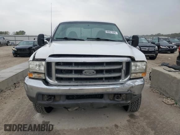 ✅ 2000 Ford F-250 XL • VIN: 1FTNX21S0YEC28205 • Lot: 86621835. Listed on Copart with 297,621 mi. Free auction sales archive from the USA and detailed vehicle history report at DreamBid. Image 5.