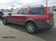 ✅ 2004 Volvo V70 XC Cross Country • VIN: YV1SZ59H541153231 • Лот: 81628215. Опубликован ранее на Copart с пробегом 157 864 миль. Бесплатный доступ к архиву аукционных продаж из США и подробный отчёт об истории автомобиля на DreamBid. Изображение 2.