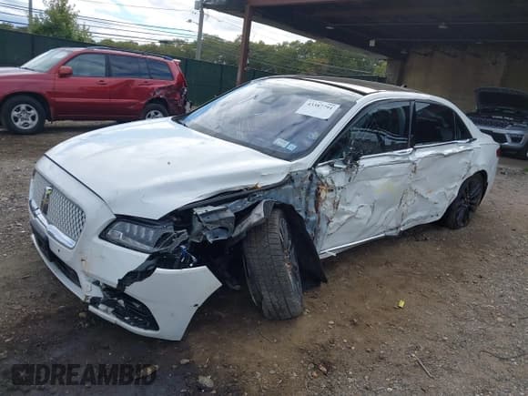 ✅ 2020 Lincoln Continental Reserve • VIN: 1LN6L9NP8L5603325 • Lot: 43387791. Listed on IAAI with 40,520 mi. Free auction sales archive from the USA and detailed vehicle history report at DreamBid. Image 17.
