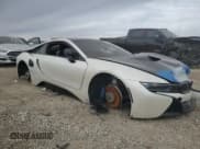 ✅ 2016 BMW i8 • VIN: WBY2Z2C52GV675586 • Лот: 80101563. Опубликован ранее на Copart с пробегом 71 021 миль. Бесплатный доступ к архиву аукционных продаж из США и подробный отчёт об истории автомобиля на DreamBid. Изображение 4.