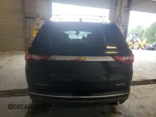 ✅ 2018 Chevrolet Traverse Premier • VIN: 1GNERKKW3JJ169926 • Lot: 54663374. Wystawiony na Copart z przebiegiem 127 409 mil. Bezpłatny archiwum sprzedaży aukcyjnych z USA i szczegółowy raport historii pojazdu na DreamBid. Zdjęcie 6.