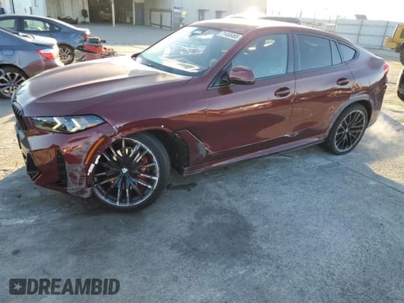✅ 2024 BMW X6 xDrive40i • VIN: 5UX33EX07R9V41884 • Лот: 71455465. Опубликован ранее на Copart с пробегом 9 278 миль. Бесплатный доступ к архиву аукционных продаж из США и подробный отчёт об истории автомобиля на DreamBid. Изображение 1.