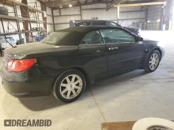 ✅ 2008 Chrysler Sebring Limited • VIN: 1C3LC65M78N230916 • Lot: 90357285. Wystawiony na Copart z przebiegiem 88 627 mil. Bezpłatny archiwum sprzedaży aukcyjnych z USA i szczegółowy raport historii pojazdu na DreamBid. Zdjęcie 3.