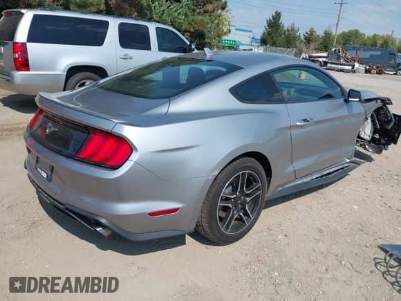 ✅ 2023 Ford Mustang EcoBoost • VIN: 1FA6P8THXP5102382 • Lot: 43256248. Listed on IAAI with 45,370 mi. Free auction sales archive from the USA and detailed vehicle history report at DreamBid. Image 4.