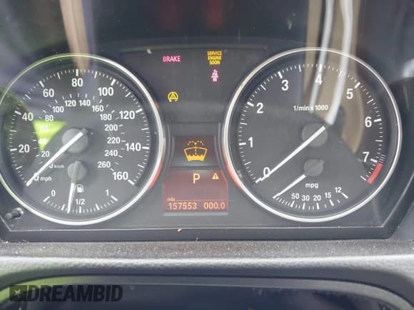 ✅ 2010 BMW 3 Series 328i xDrive • VIN: WBAPK5C52AA653581 • Lot: 42895829. Listed on IAAI with 157,553 mi. Free auction sales archive from the USA and detailed vehicle history report at DreamBid. Image 7.