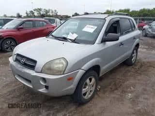 2007 Hyundai Tucson GLS z VIN KM8JM12B17U500891, wystawiony jako IAAI lot #43397869 z przebiegiem 221 099 mil mil oraz . Historia ofert i sprzedaży dostępna na DreamBid. Obrazek 6.