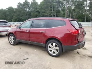 ✅ 2011 Chevrolet Traverse 2LT • VIN: 1GNKRJED6BJ326907 • Lot: 66145294. Wystawiony na Copart z przebiegiem 64 040 mil. Bezpłatny archiwum sprzedaży aukcyjnych z USA i szczegółowy raport historii pojazdu na DreamBid. Zdjęcie 2.