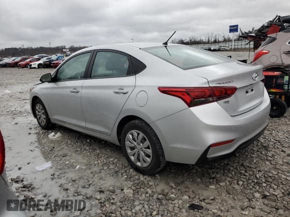 ✅ 2021 Hyundai Accent SE • VIN: 3KPC24A66ME148829 • Лот: 86309974. Опубликован ранее на Copart с пробегом 67 039 миль. Бесплатный доступ к архиву аукционных продаж из США и подробный отчёт об истории автомобиля на DreamBid. Изображение 2.