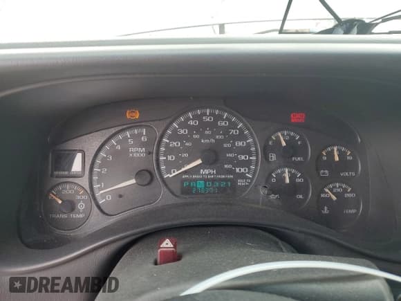 ✅ 2002 Chevrolet Suburban LS • VIN: 3GNGK26U72G266300 • Лот: 87486704. Опубликован ранее на Copart с пробегом 278 371 миль. Бесплатный доступ к архиву аукционных продаж из США и подробный отчёт об истории автомобиля на DreamBid. Изображение 9.