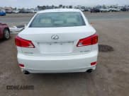 ✅ 2010 Lexus IS 350 • VIN: JTHBE5C21A5024315 • Lot: 42185188. Wystawiony na IAAI z przebiegiem 247 738 mil. Bezpłatny archiwum sprzedaży aukcyjnych z USA i szczegółowy raport historii pojazdu na DreamBid. Zdjęcie 17.