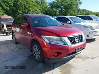 ✅ 2014 Nissan Pathfinder S • VIN: 5N1AR2MN8EC730140 • Lot: 42242155. Listed on IAAI with 167,181 mi. Free auction sales archive from the USA and detailed vehicle history report at DreamBid. Image 1.