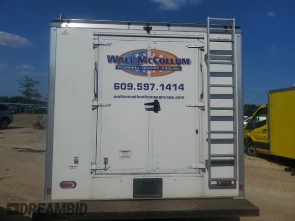 ✅ 2021 GMC Savana Commercial • VIN: 1GD37RC70M1199200 • Lot: 68063414. Listed on Copart with Not provided. Free auction sales archive from the USA and detailed vehicle history report at DreamBid. Image 6.