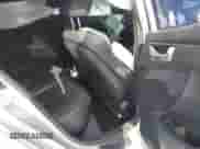 2016 Hyundai Veloster Turbo z VIN KMHTC6AE0GU294970, wystawiony jako IAAI lot #41595072 z przebiegiem 133 922 mil mil oraz . Historia ofert i sprzedaży dostępna na DreamBid. Obrazek 8.