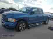 2003 Dodge 1500 ST z VIN 1D7HA18D23J656203, wystawiony jako Copart lot #71764524 z przebiegiem 156 707 mil mil oraz Szkoda całkowita • Salvage title. Historia ofert i sprzedaży dostępna na DreamBid. Obrazek 1.
